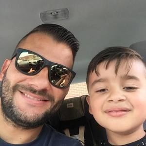 Meet your Posher, Juan